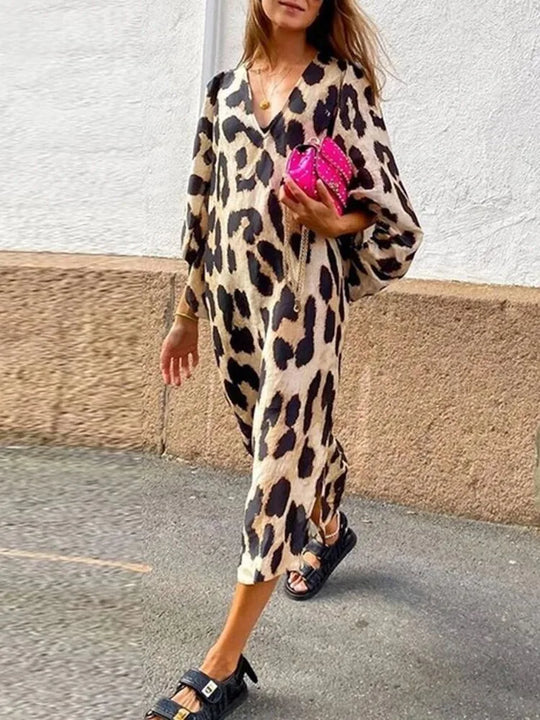 Ava – Leopard Print Midi Dress