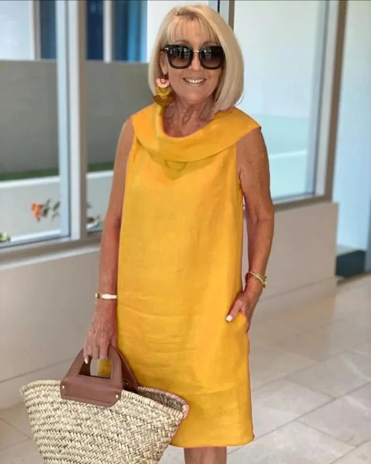 Erika – Sleeveless Sheath Dress with Pockets